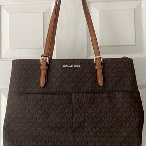 Michael Kors shoulder bag